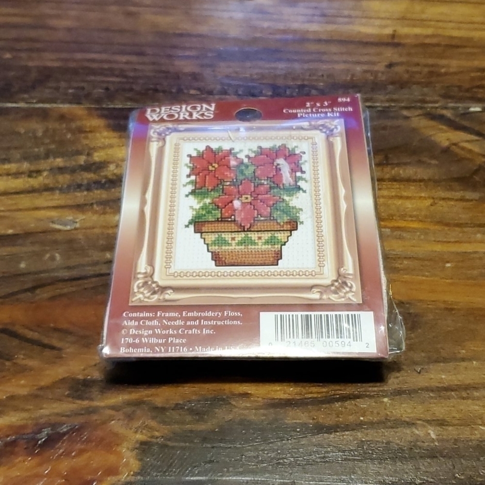 𝅺design Works Counted Crosstitch Picture Kit